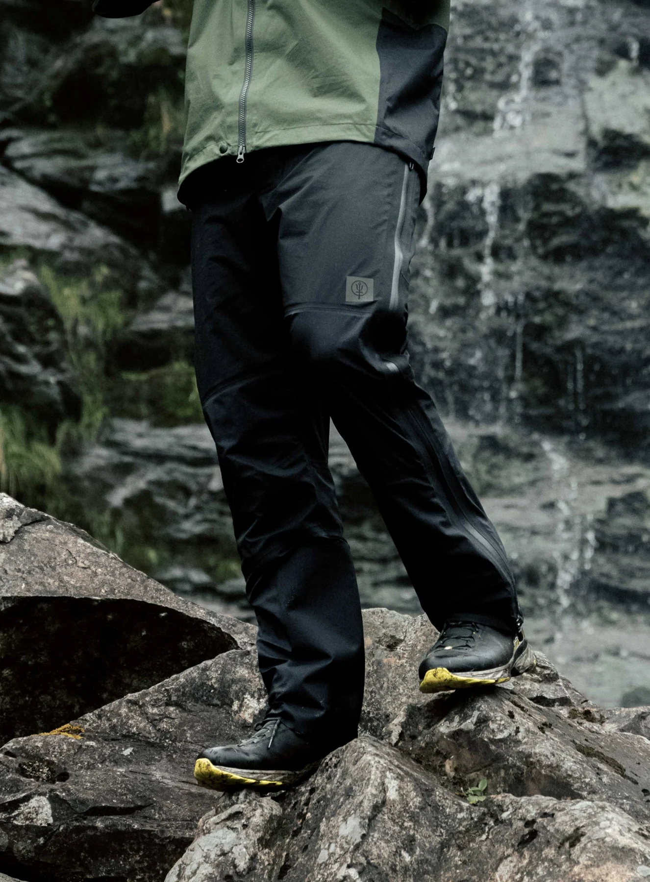 MOUNTAIN PRO WATERPROOF TROUSERS
